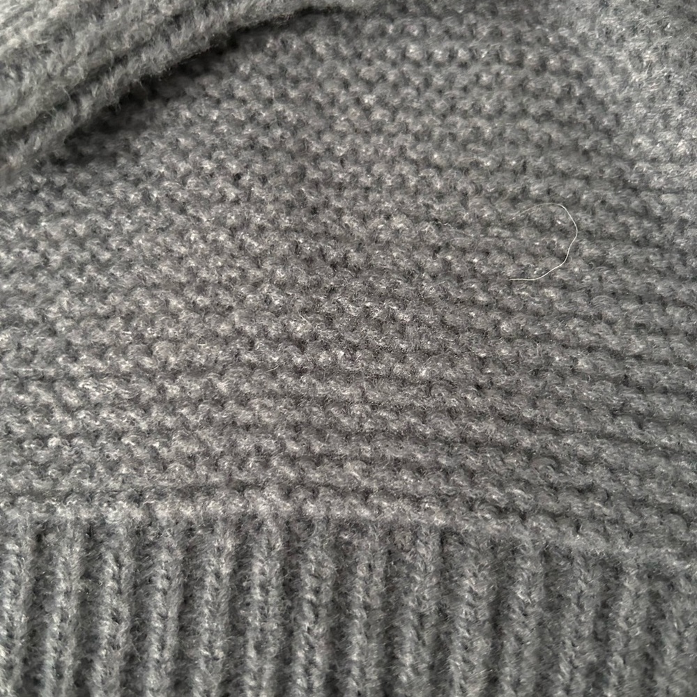 GOEGEOUS Simply Southern chunky cableknit dark blue sweater - NEW!! - Picture 8 of 14